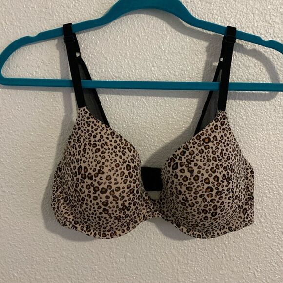 Victoria’s Secret- cheetah print uplift semi Demi bra- Size 34D - Picture 1 of 8